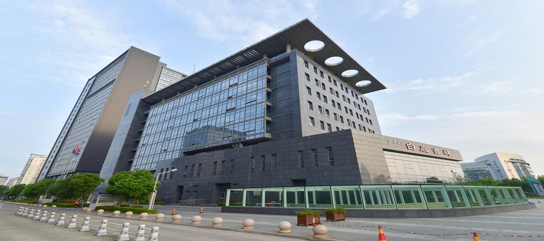 公司承建的浙江溫州電信大樓工程榮獲兩項(xiàng)（土建、安裝）中國(guó)建設(shè)工程魯班獎(jiǎng)